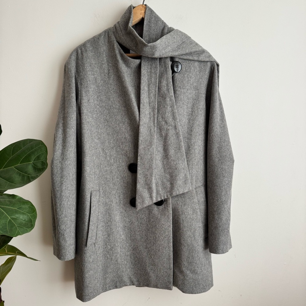 Muse by Christian Chenail Muse Wool Coat Jacket Size 8 Made in Canada